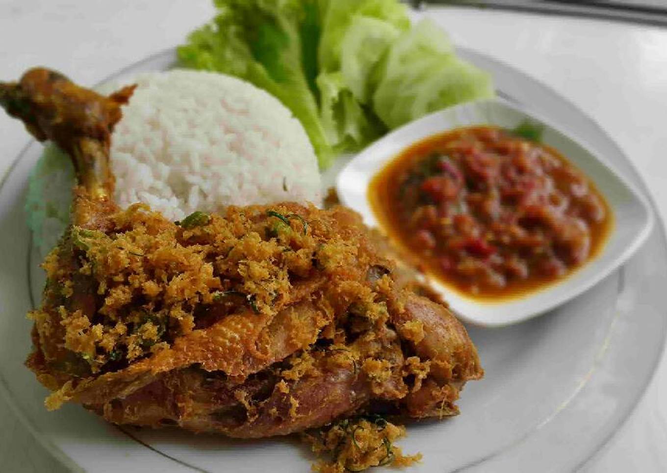 Ayam geprek ala warung rindu