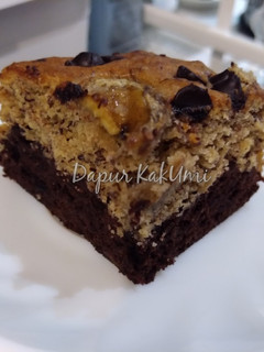 Gambar Kek Pisang Lapisan Coklat