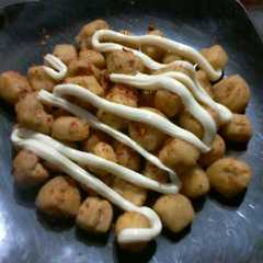 A picture of Tahu Pom-pom.