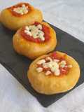 Fried Mini Pizzas (Montanare)