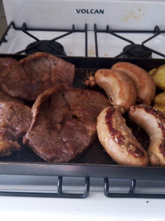Una foto de Bifes a la plancheta
