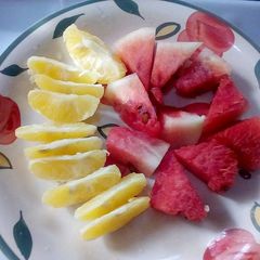 A picture of Fruit Salad l.