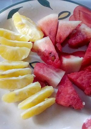 A picture of Fruit Salad l.