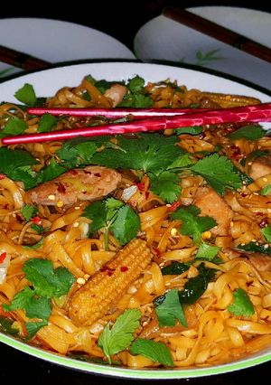A picture of Mike's Pan Fried Pork Yakisoba .