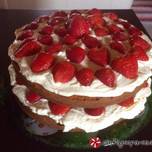 Strawberry cream cheese cake