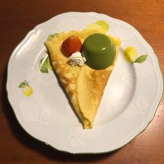 A picture of Side dish crepe.