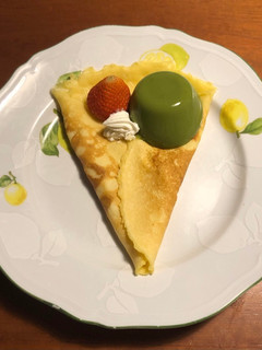 A picture of Side dish crepe.
