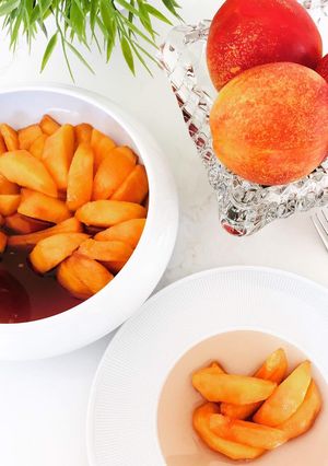 Foto de Pêssegos Aboborados em Vinho