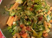 Una foto de pasta kale
