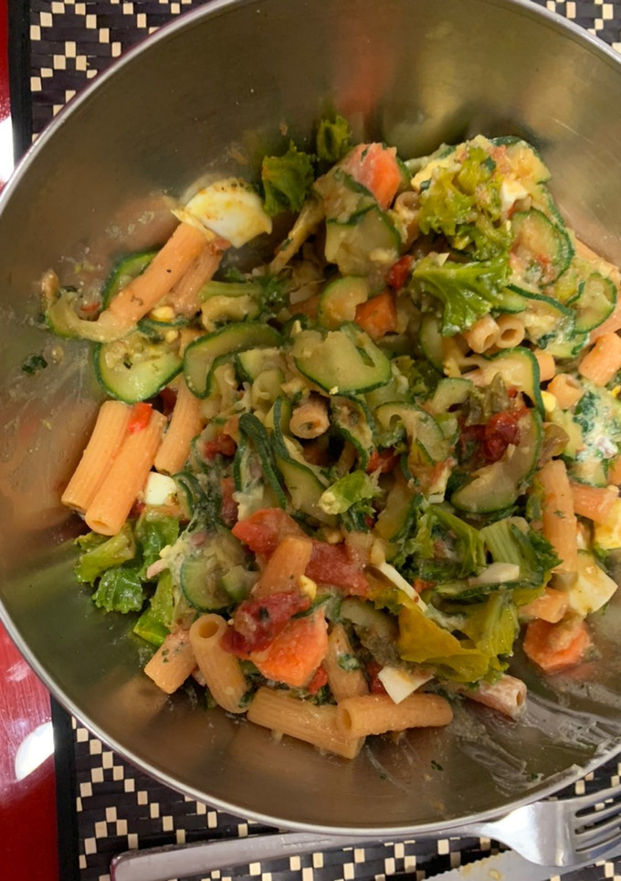 Una foto de Pasta de lentejas con verduras