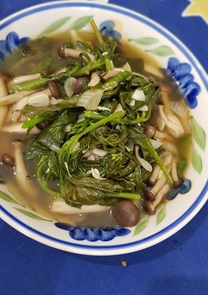 Foto resep Tumis daun gingseng dan jamur lala lala