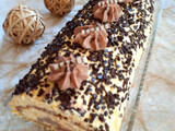 Biskuitrolle mit Mangocreme