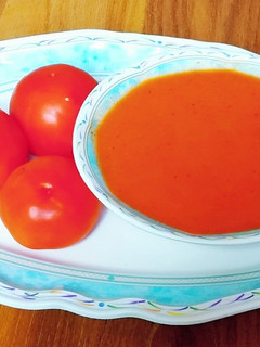 टमाटर सूप(Tamatar soup Recipe in Hindi) रेसिपी मुख्य फोटो