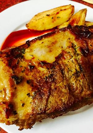 Hình của món Sườn nướng tảng và khoai tây bỏ lò. 🍽🥔🍖.
