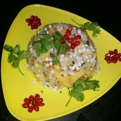 A picture of Sabudana khichadi.