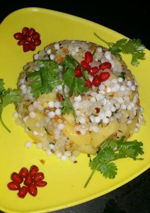 A picture of Sabudana khichadi.