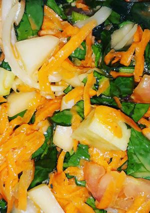 Una foto de Ensalada tropical