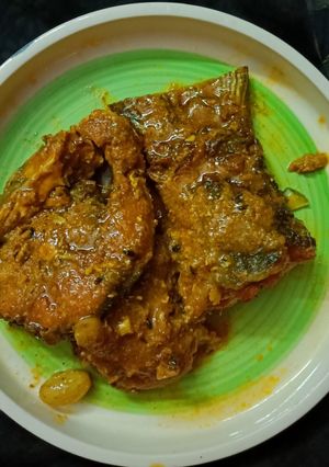 কাতলা মাছের কালিয়া (katla macher kalia recipe in Bengali) রেসিপির প্রধান ছবি