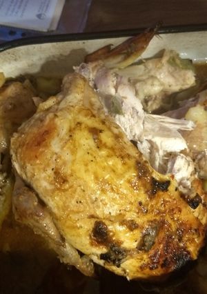 Foto principal de Pollo con verduras al horno en bolsa, exquisito