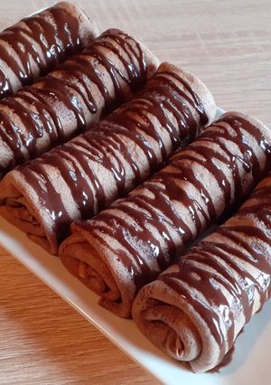 O poză a rețetei Clătite cu cacao și mascarpone.