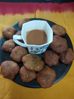 બાજરી ના વડા (Bajri Vada Recipe In Gujarati) રેસીપી મુખ્ય ફોટો