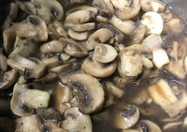 Steps to Prepare Award-winning Auntie’s Sautéed Mushrooms