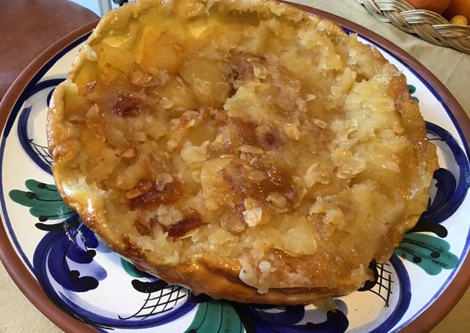 Tarte renversée aux pommes fondantes et amandes,pâte brisée à la manzana