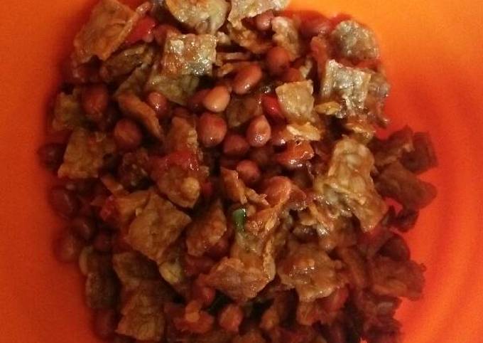 Langkah Mudah untuk Membuat 29. Kering Balado Tempe Kacang Pedas Manis yang Bisa Manjain Lidah