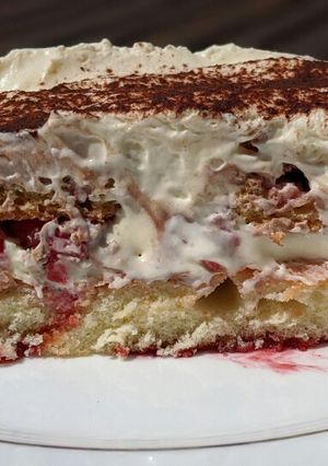 Une photo de Tiramisu aux framboises