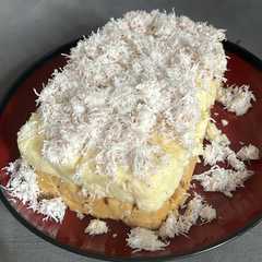 รูปของ Getuk singkong gula merah dan gula putih