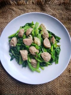 Foto resep Tumis sawi bakso bumbu bawang putih