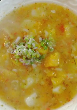 Una foto de Sopa ideal para el frío 🥶😊🍲