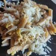 Macarrones con puerro y huevos
