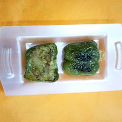 A picture of Stuff Capsicum with Potatoes.