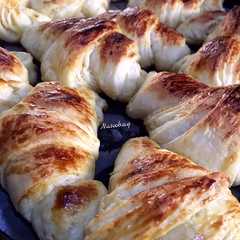 كرواسون فرنسي 🥐-レシピのメイン写真
