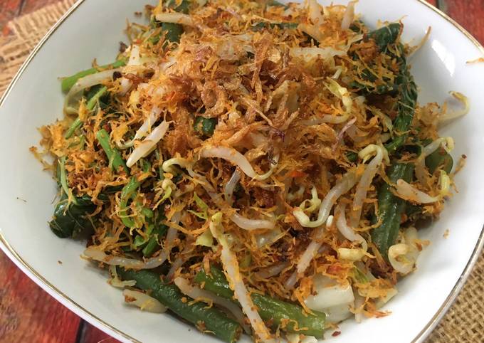 Standar Resep enak membuat Urap Sayuran (Bumbu di gongso tdk cepat basi) dijamin lezat