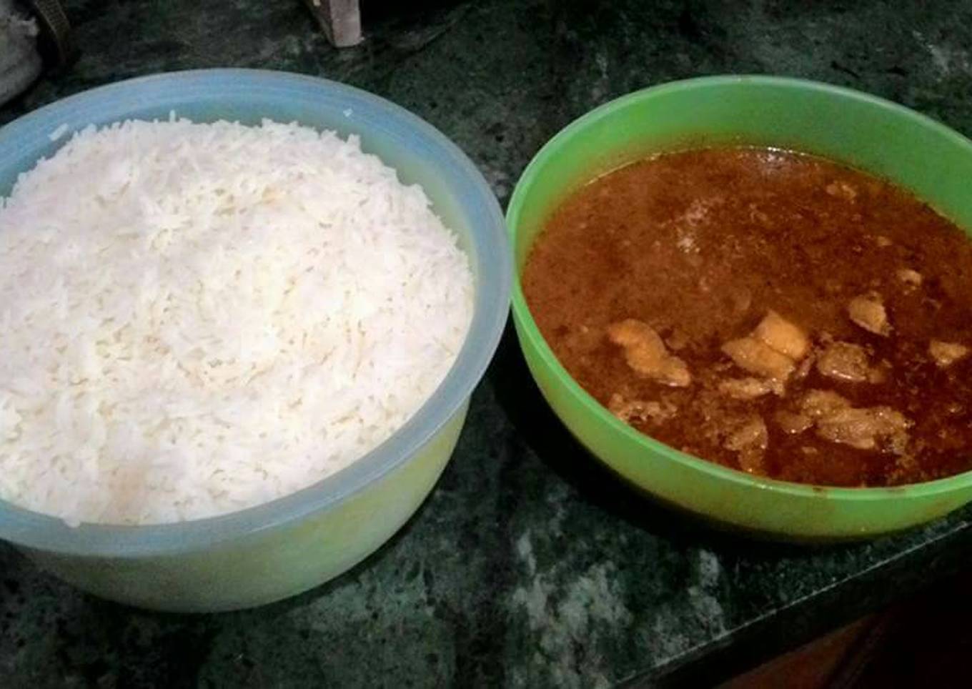Fish gravy with boiled rice