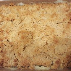 A picture of Apple Crumble.