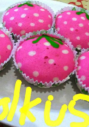 Foto resep bolu kukus stroberi