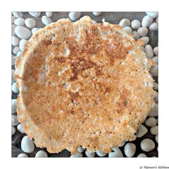A picture of Rava dosa.