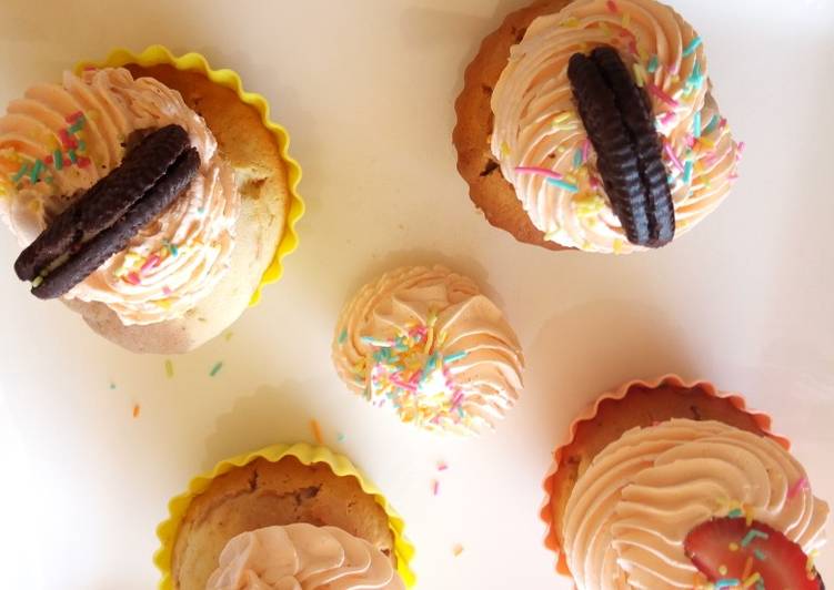 Simple Way to Make Favorite Lemon muffins