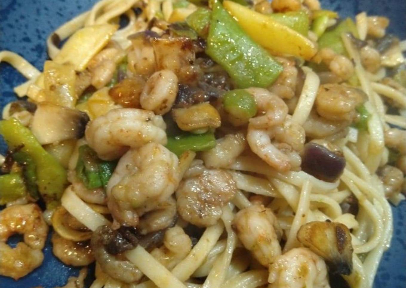 Nouilles sautées aux crevettes