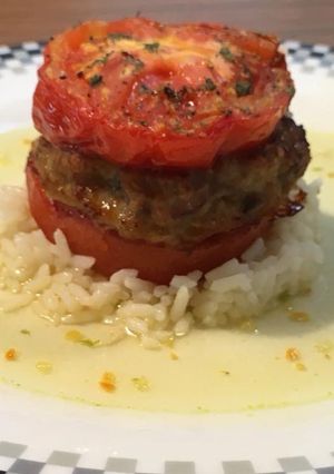 Une photo de Hamburger de tomates farcies de mon enfance