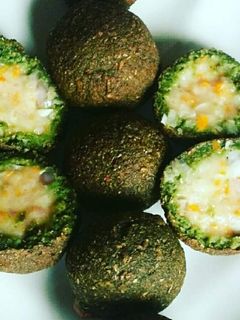 पालक चीज़ बाॅल (Palak cheese balls recipe in Hindi) रेसिपी मुख्य फोटो