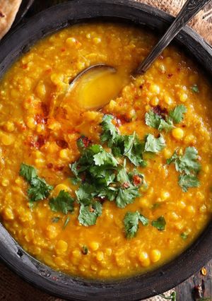 A picture of Gav Wali Matar ki Daal Teen Seeti Me Taiyar Hostel ke Bacche Bhi Banaa Lenge Maa ke Hatho ka Swaad.