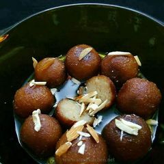 Bread Gulab Jamun A picture of Bread Gulab Jamun.