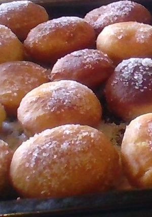 Una foto de Donas beignets sin huevo RECETA Fácil