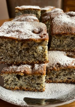 Teljesen egyszerű gyors almás mákos kocka recept fotója