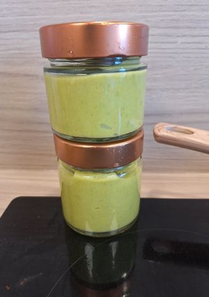 Une photo de Purée bébé petit pois carotte poireaux