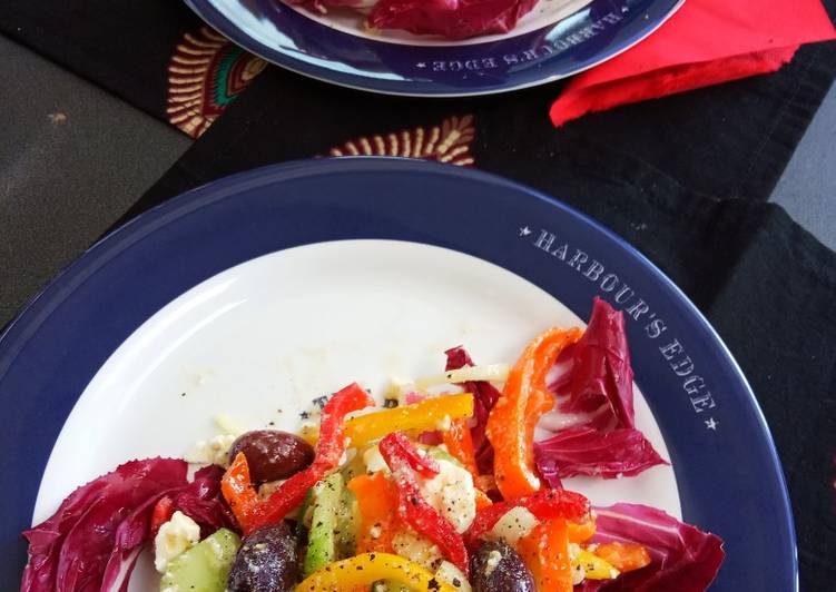 Cara Termudah Menyiapkan Greek Salad Super Lezat